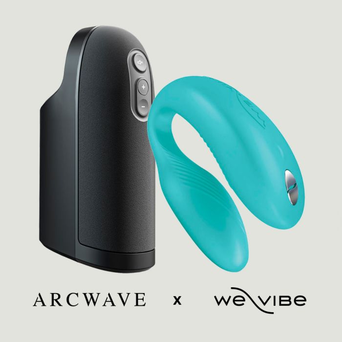 The Power Couple Collection Arcwave Ion Pleasure Air stroker y el cojunto de vibradores para parejas We-Vibe Sync
